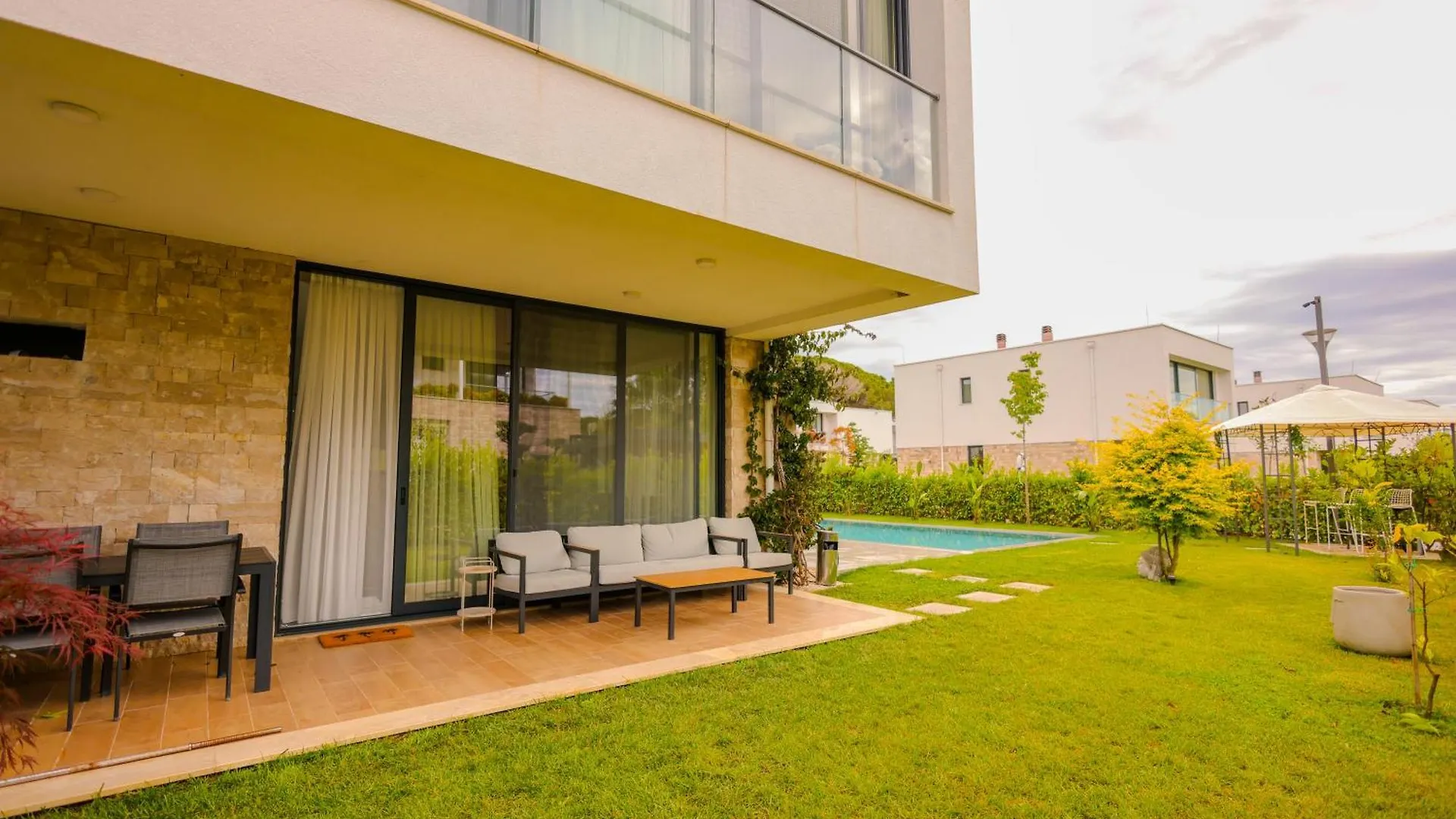 Sanpietro Premium Villas Draç